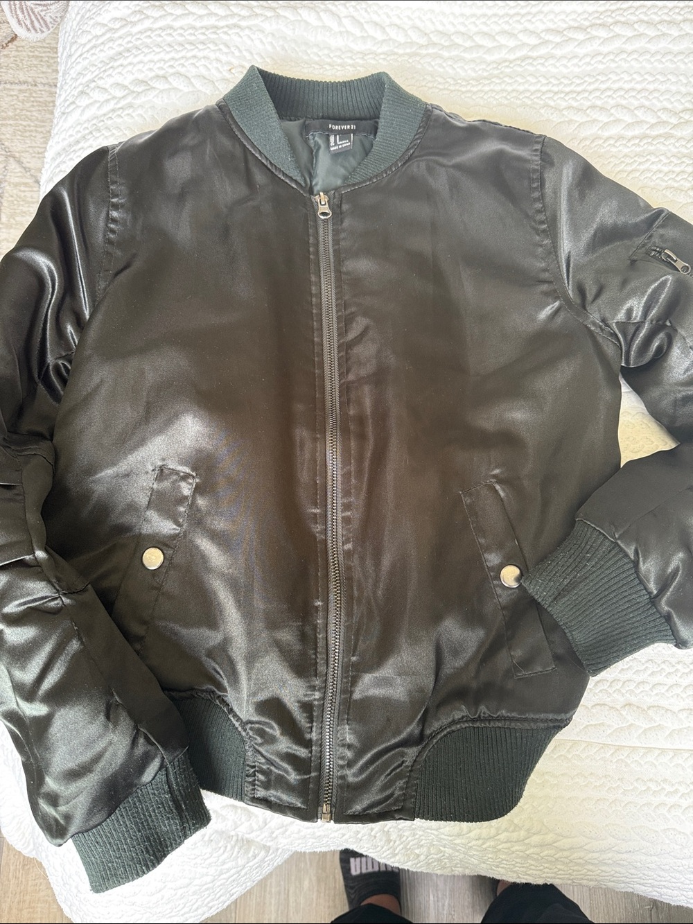Forever 21 Black dark green Satin-Style Bomber Jacket
